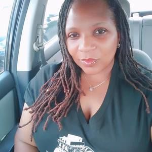 Meet your Posher, Deborah